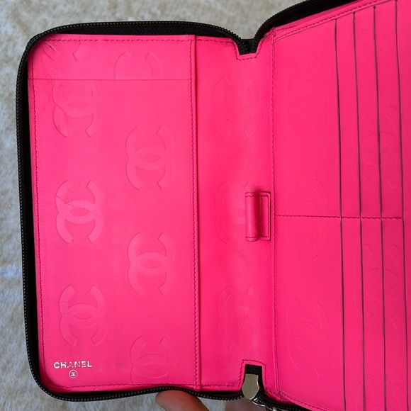 Chanel Cambon Zippy Wallet - Picture 9 of 17